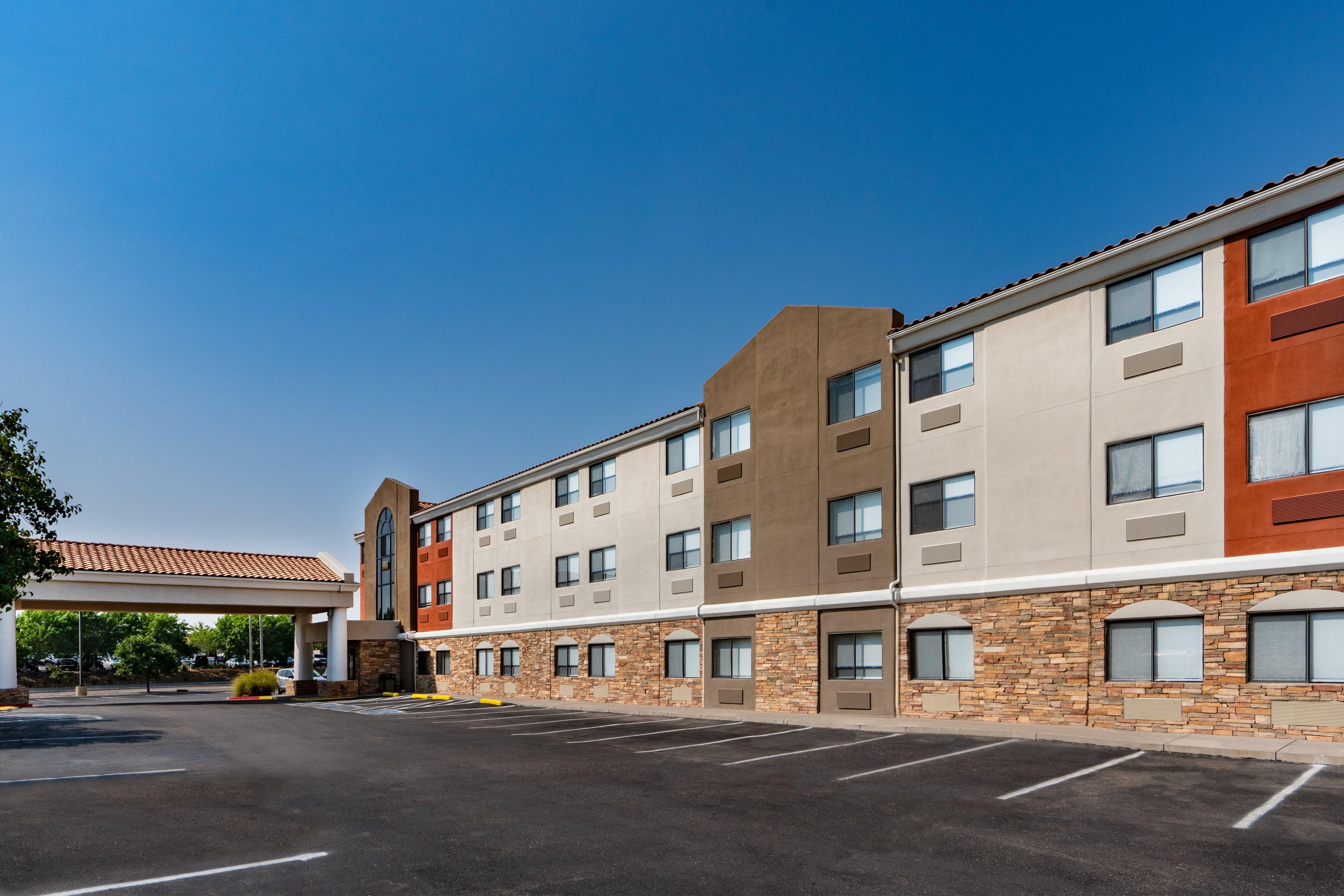 Holiday Inn Express Hotel & Suites Albuquerque - North Balloon Fiesta Park By Ihg Exteriér fotografie